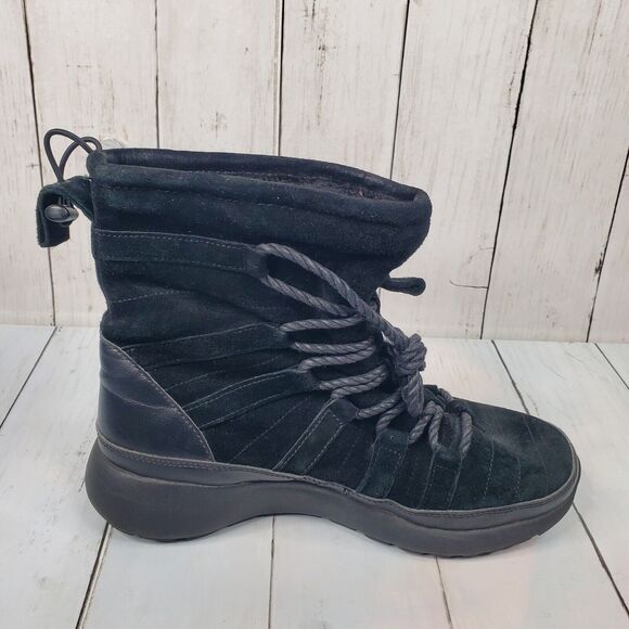 Nike Roshe One Hi Snow Boots Suede & Leather Women's Size 8.5 Black 807426 001 - Picture 4 of 16